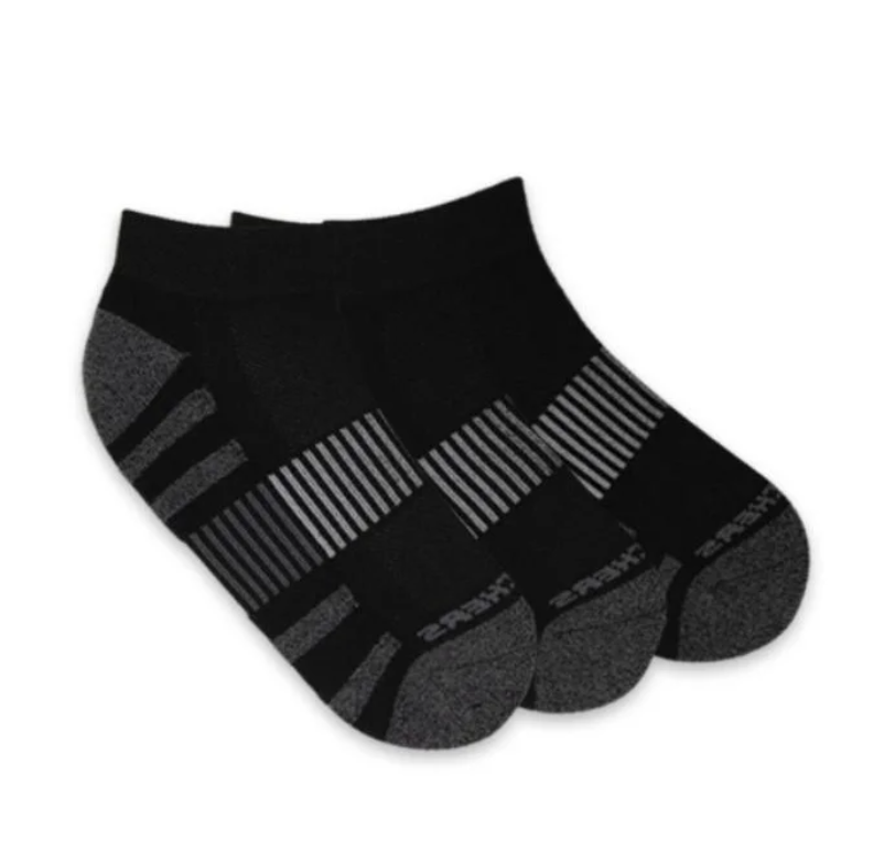 Black skechers outlet socks