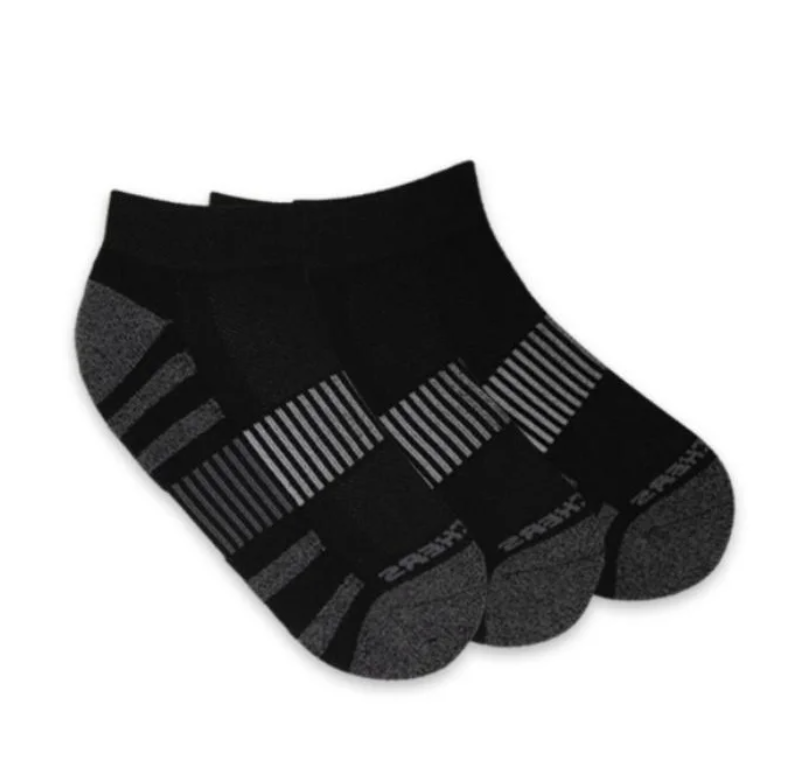 Black sales skechers socks