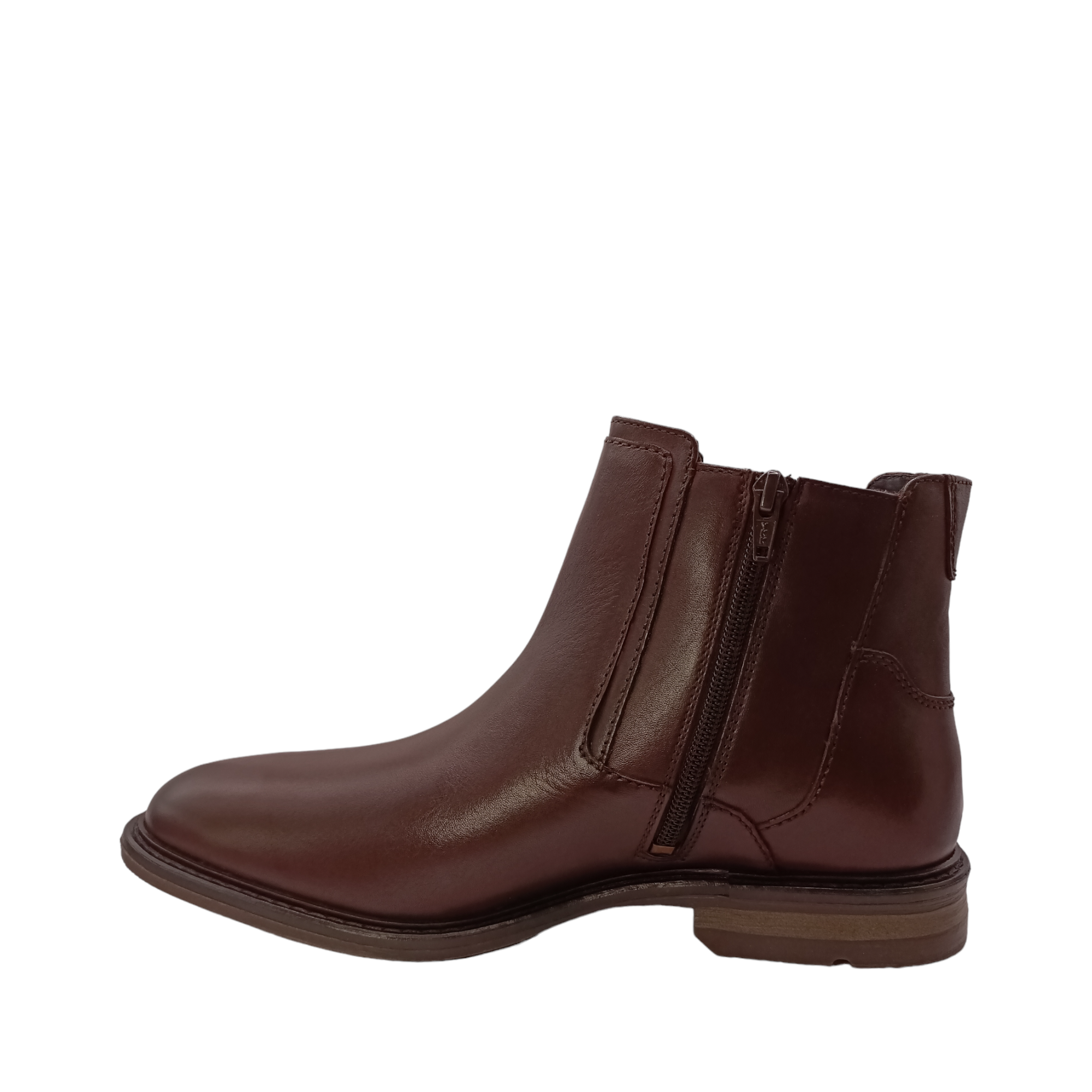 Side angle view with side zip of Earl 08 from Josef Seibel. Brown leather boot with large gusset. Shop online and instore with shoe&me