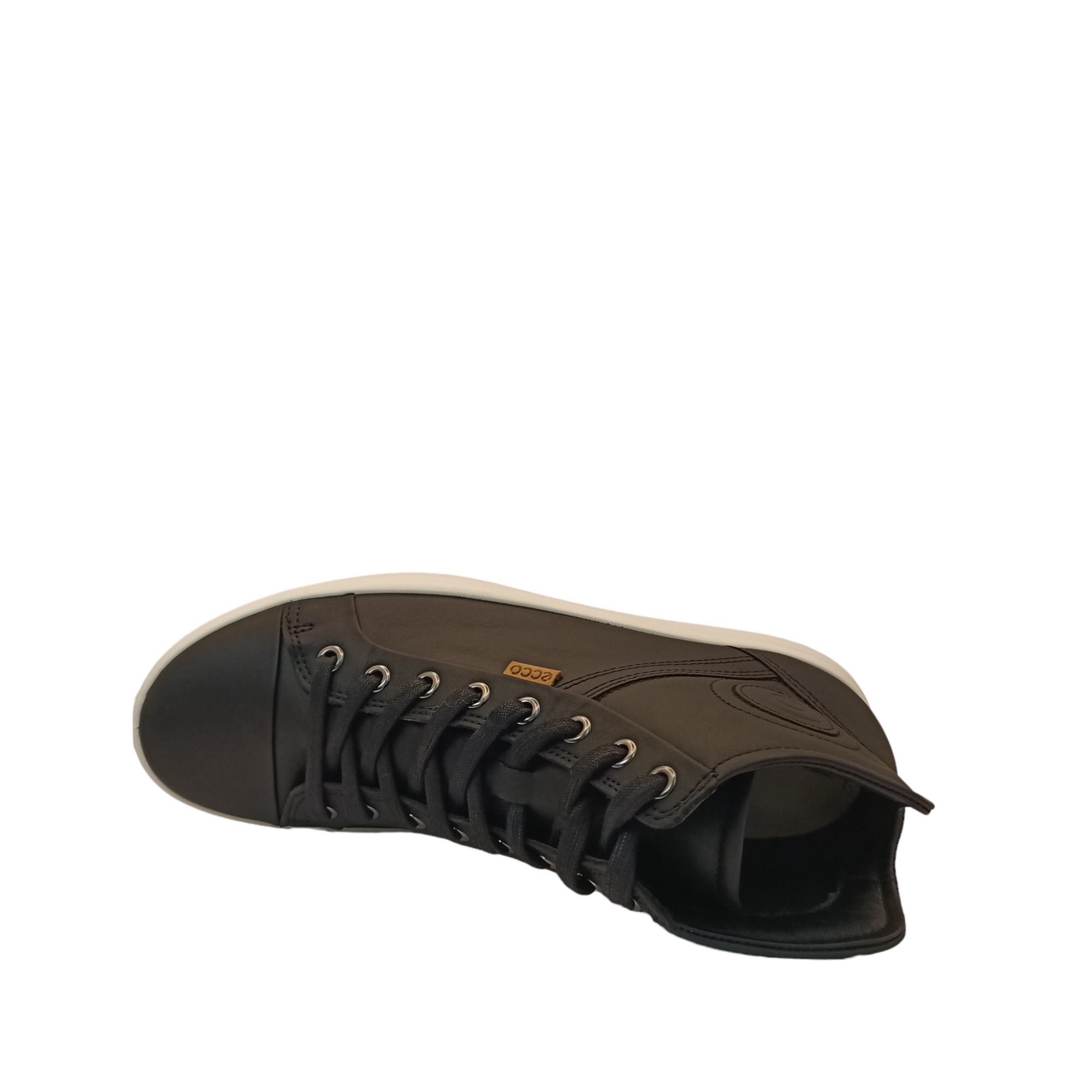 Shop WOmens Hi-cut black sneaker fropm Ecco. Top View of black leather sneaker with black laces. Shop shoe&amp;me Mount Maunganui NZ.