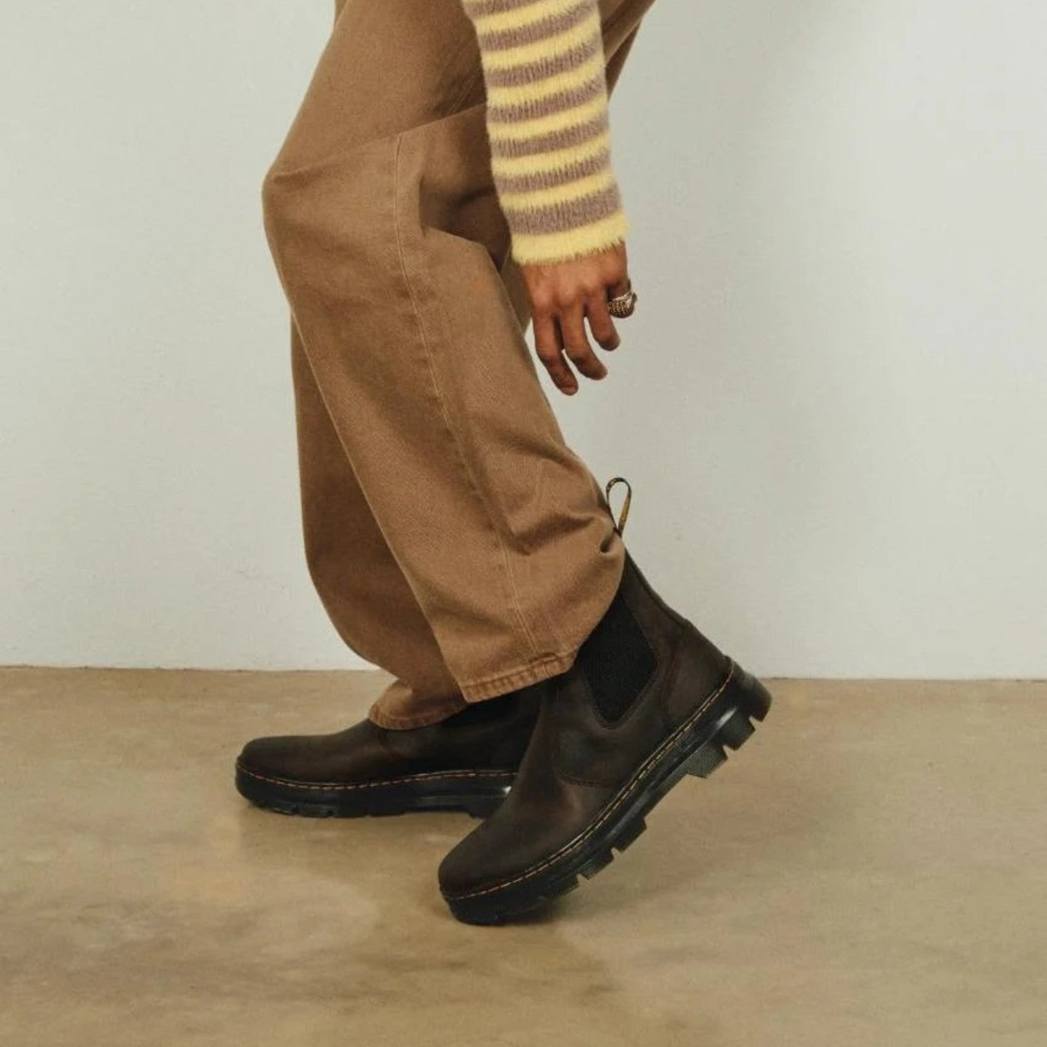 dr martens embury chelsea