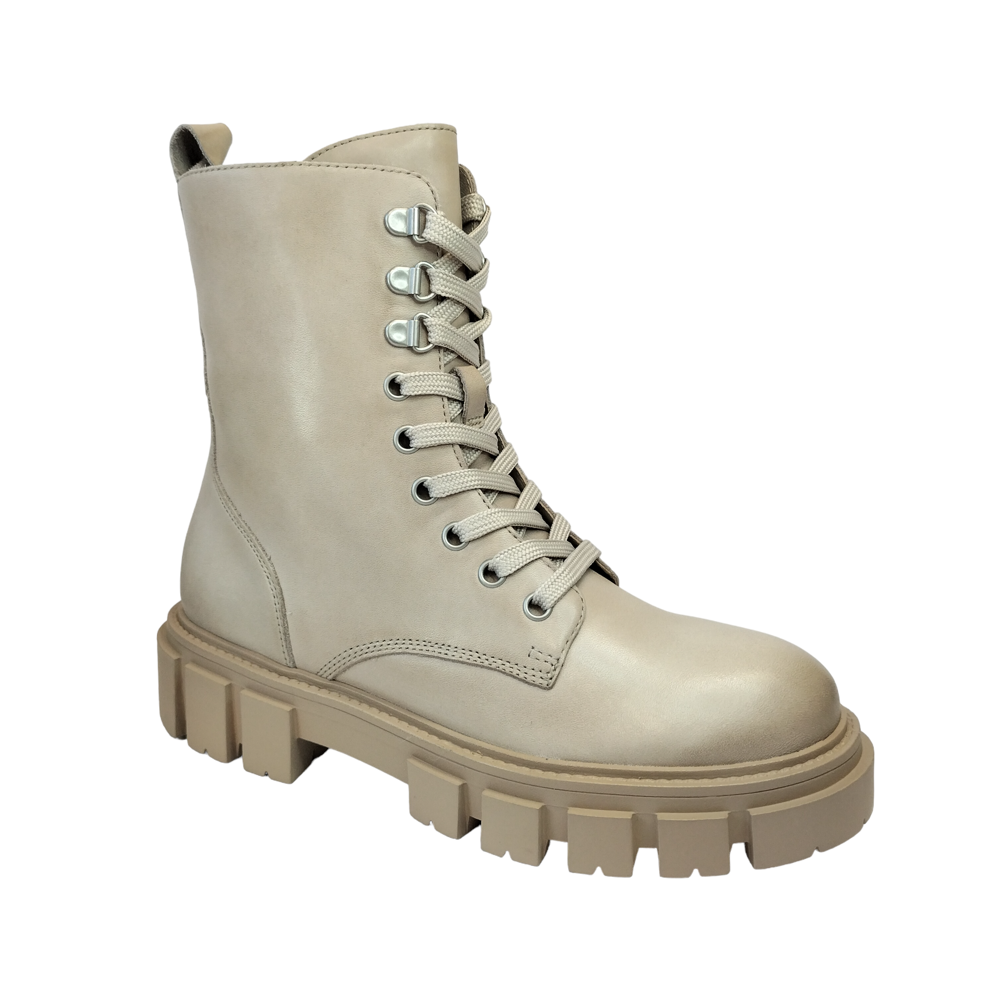 Places that sell deals combat boots near me